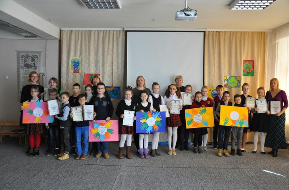 Mokykloje-darželyje „Bitutė“ paminėta Žemės diena