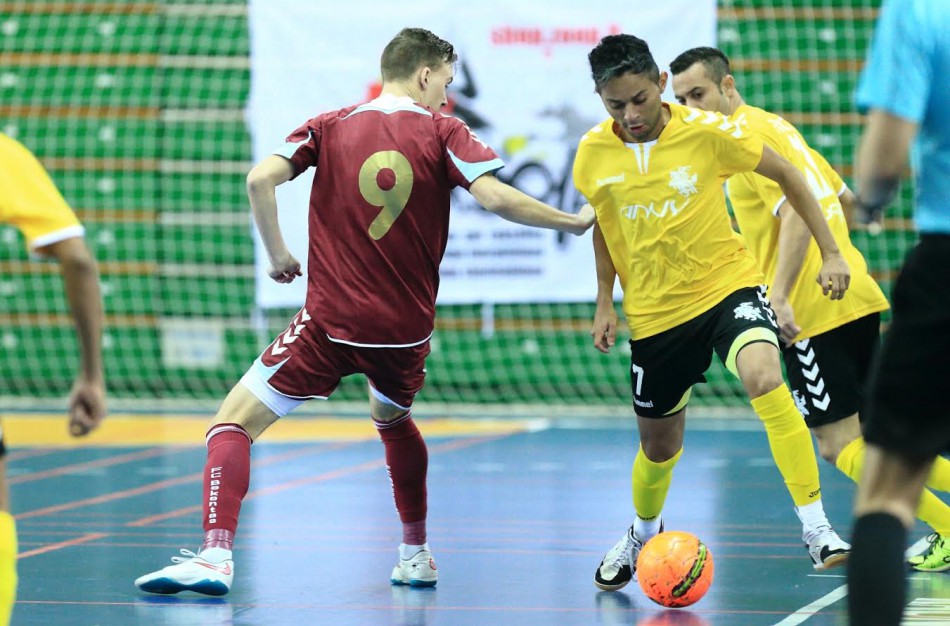 Pirmą kartą  Jonavoje – salės futbolo taurės finalas