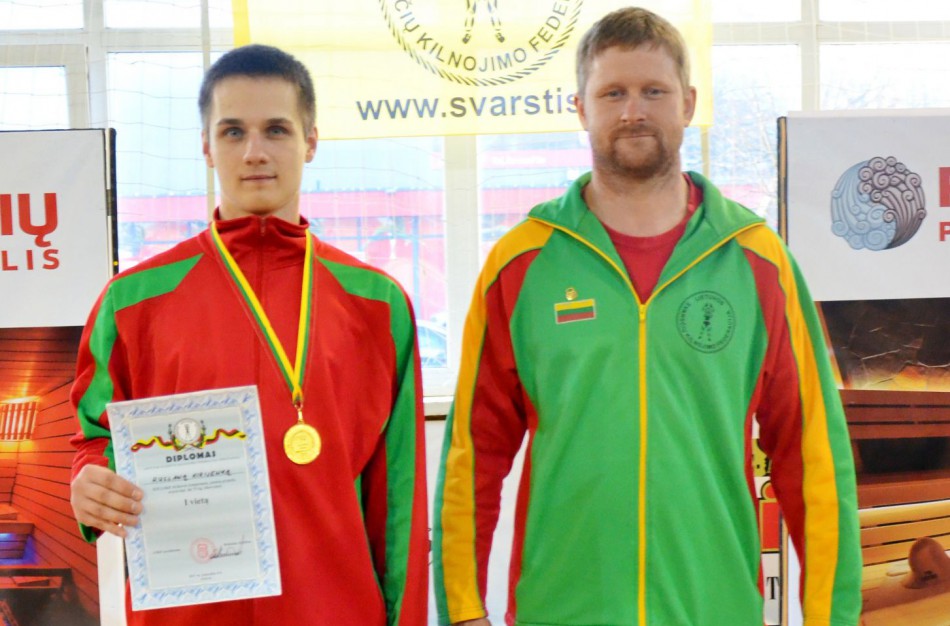 Svarsčių kilnotojai rinkosi Jonavoje