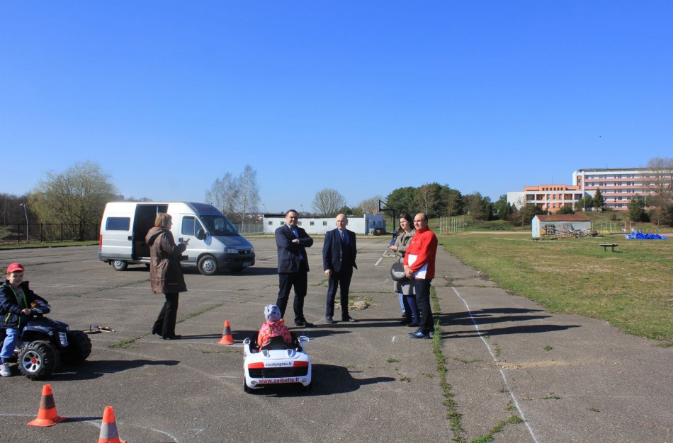 Miesto stadione – saugaus eismo miestelis