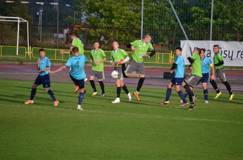 Į antros lygos kovas pirmadienį stos ir „Fajetonas“