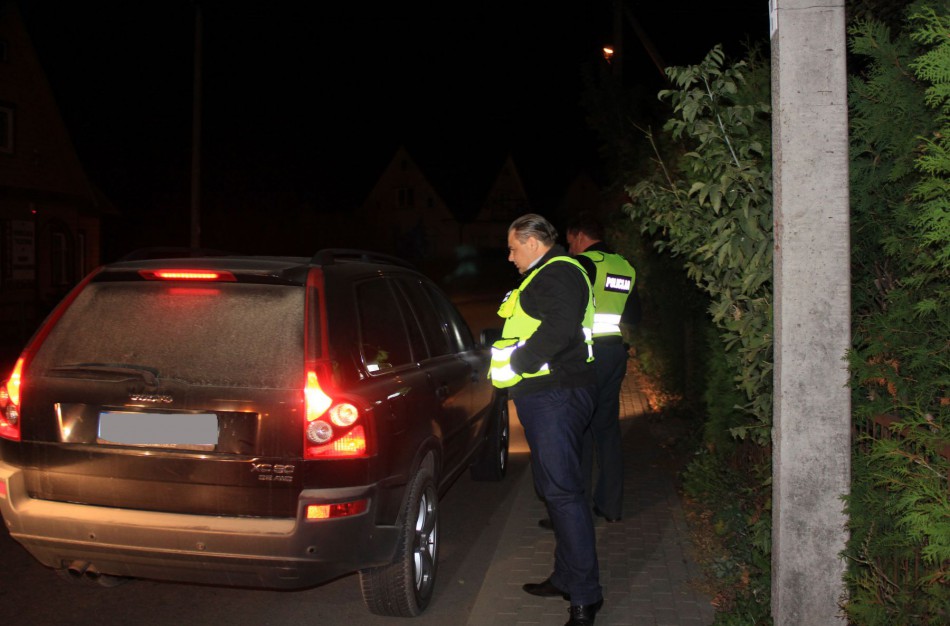 Ilgasis savaitgalis policijos suvestinėse: trys girti vairuotojai, iš automobilio pavogti penki eurai