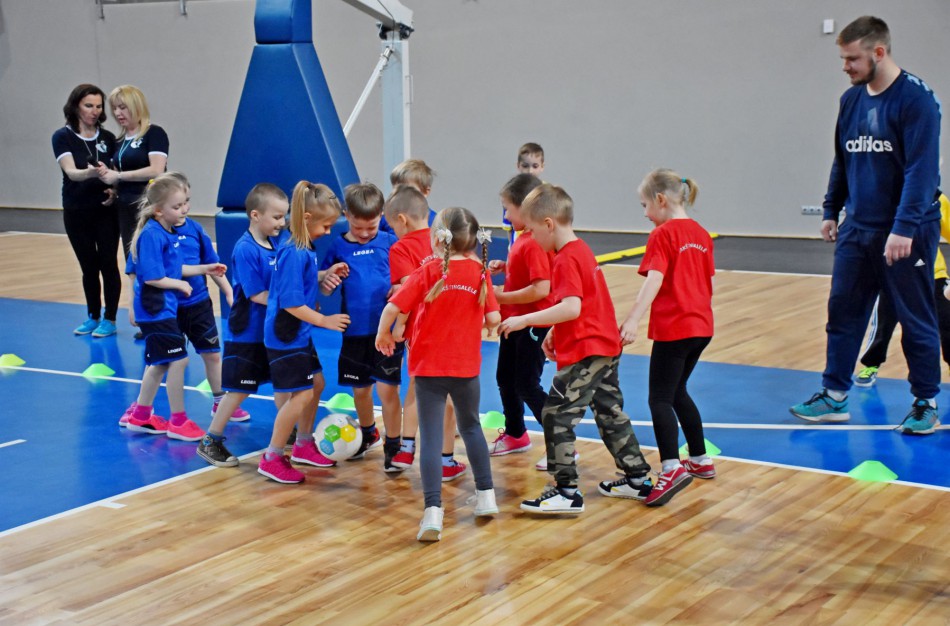 „Futboliuko“ virusas vėl atkeliavo pas mažuosius ugdytinius