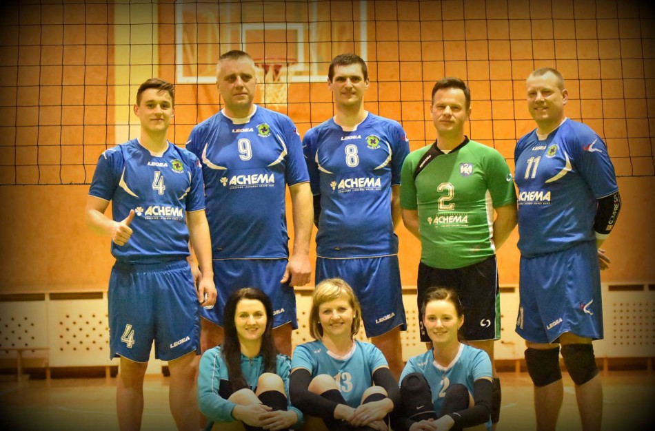 Čempionų titulą rajono tinklinio pirmenybėse apgynė „Dobilo“ tinklininkai