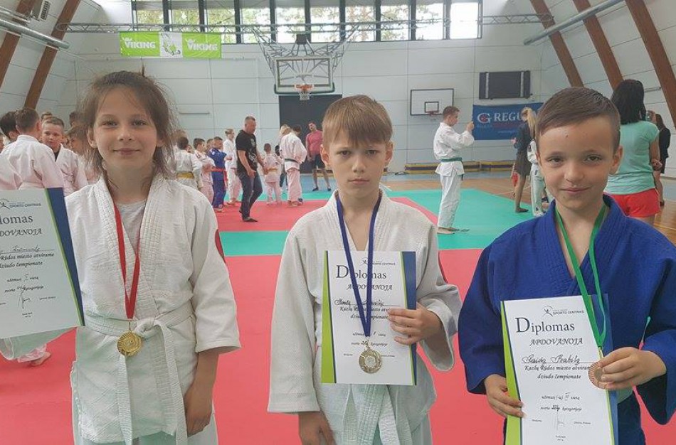 Jaunieji dziudistai pasižymėjo Kazlų Rūdoje
