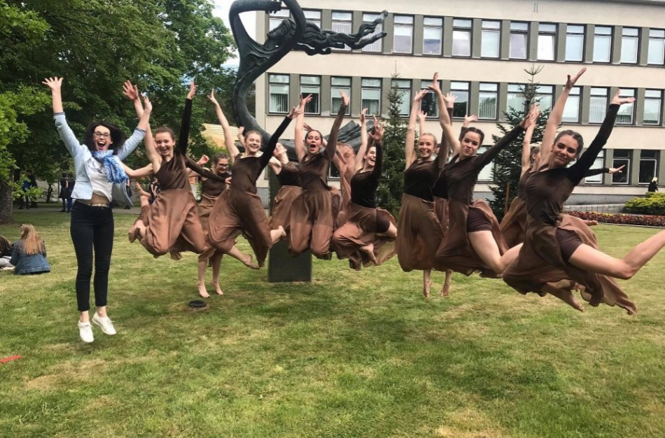 "Contempo“ šokėjos – respublikinio konkurso laureatės