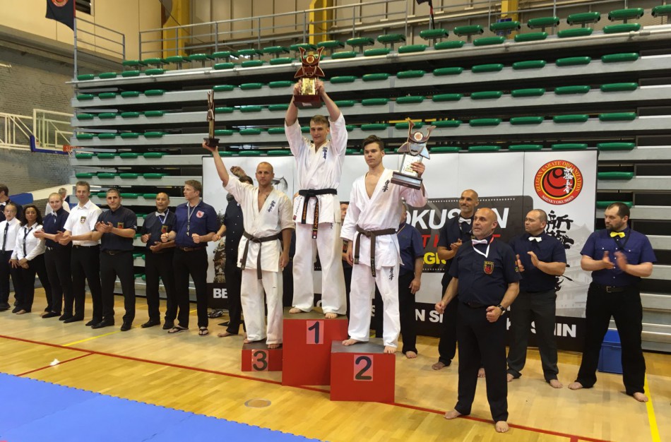 Jonaviečių medaliai Antverpene