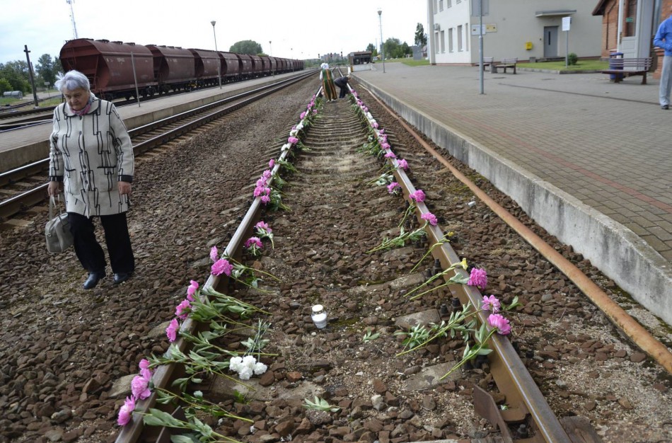 Jonavoje paminėta Gedulo ir vilties diena