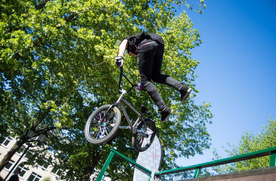 Jonavos rajono gyventojai kviečiami savo miestui laimėti riedlenčių parką