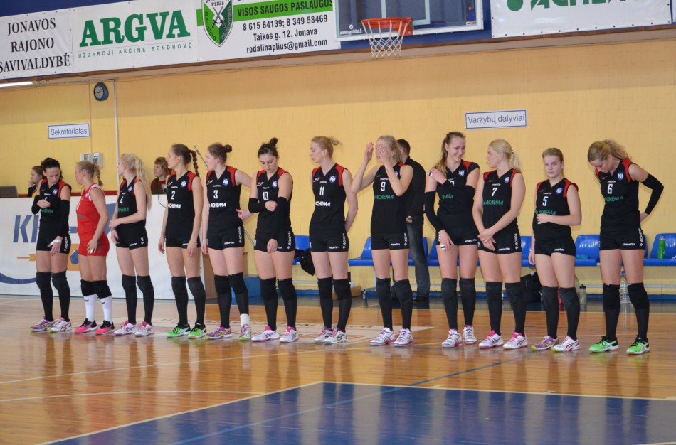 Lietuvos moterų tinklinio čempionato lemiamų kovų metas