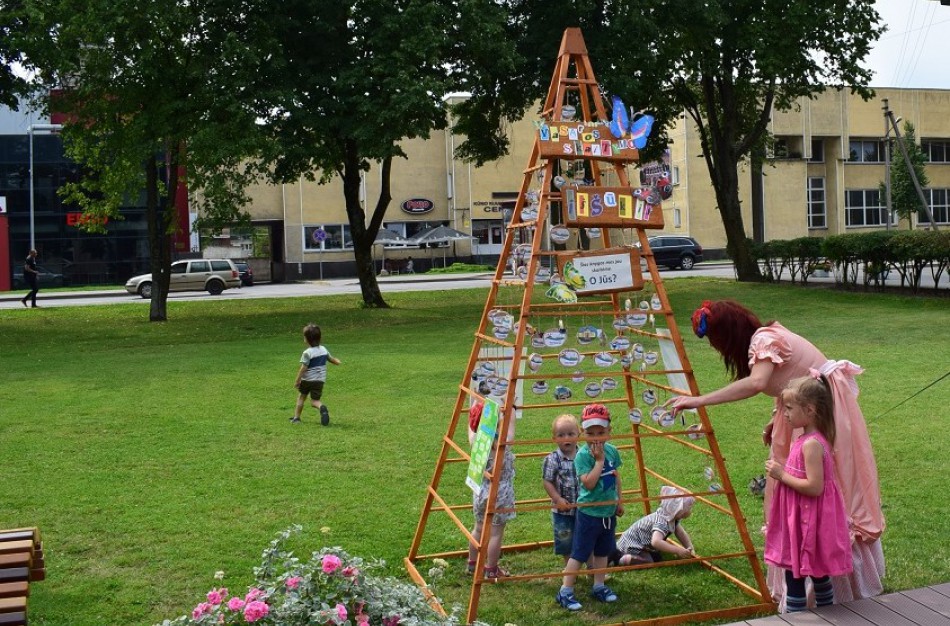 „Skaitymo iššūkis“ įpusėjo – knygos skaitomos toliau
