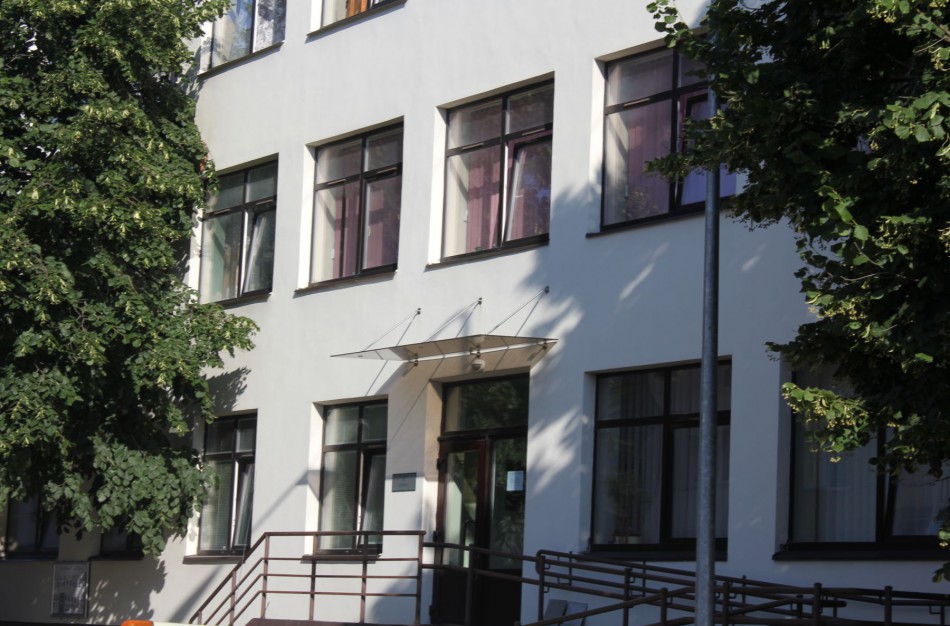 Policijos pareigūnai primena: rakinkite namų duris