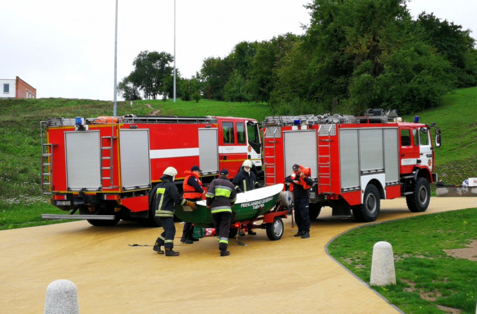 Paskutinieji pirmos pagalbos ir praktinių gaivinimo veiksmų nelaimės atveju mokymai „Būkite saugūs prie vandens telkinių“