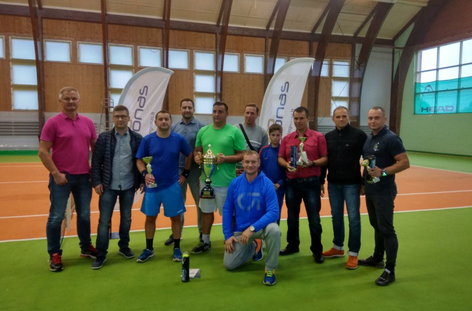 Teniso entuziasto atminimo turnyre – Jonavos sporto mėgėjų kovos 