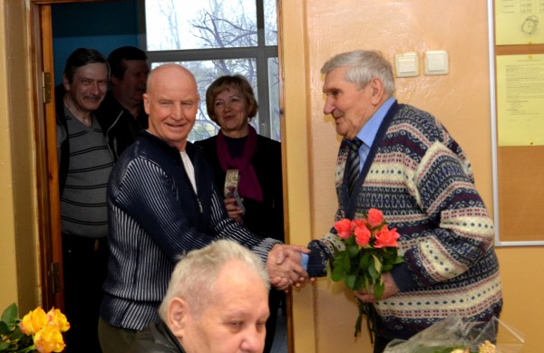 Šaškių entuziastui ir puoselėtojui Vladui Krėjarui – 85