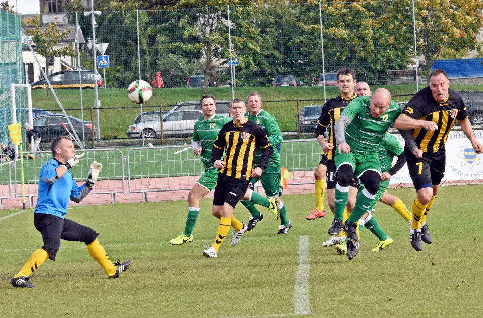 Po lemtingo įvarčio „Klevo“ senjorai – pusfinalyje