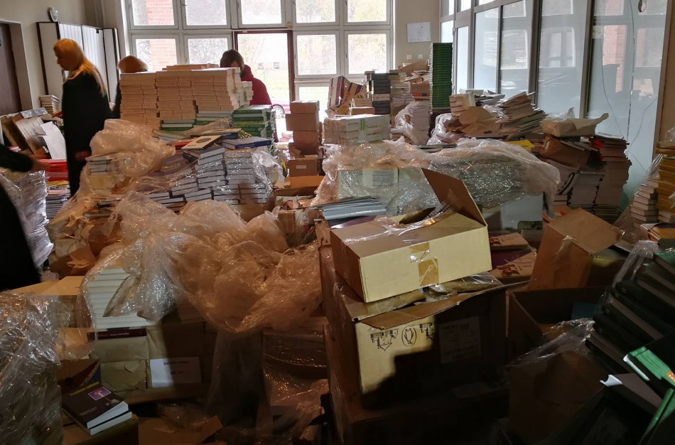 Jonavos mokyklos dovanojamais vadovėliais nesusidomėjo 