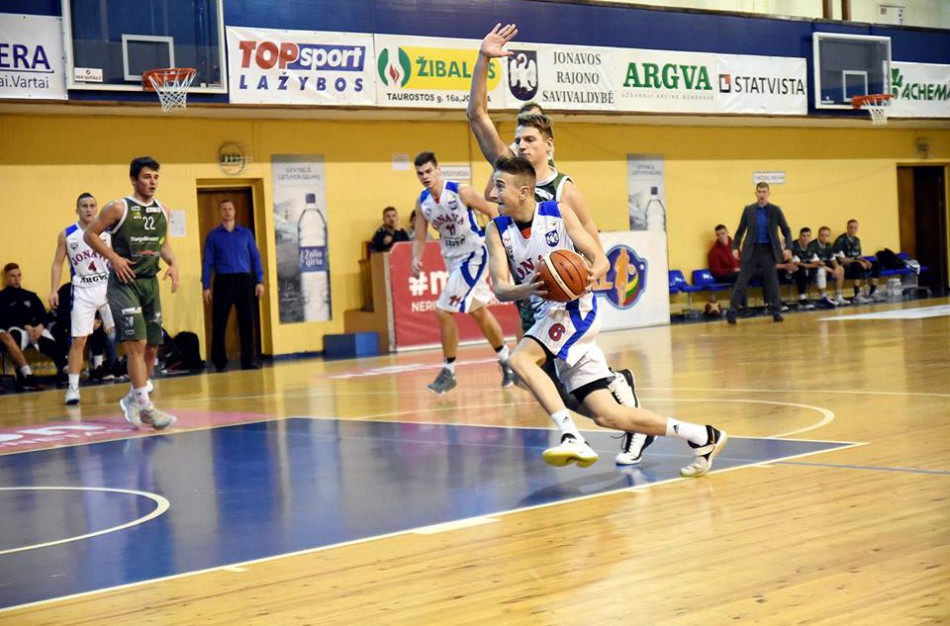 Du pralaimėjimus įsirašė ir „Jonava-2“ jaunieji krepšininkai