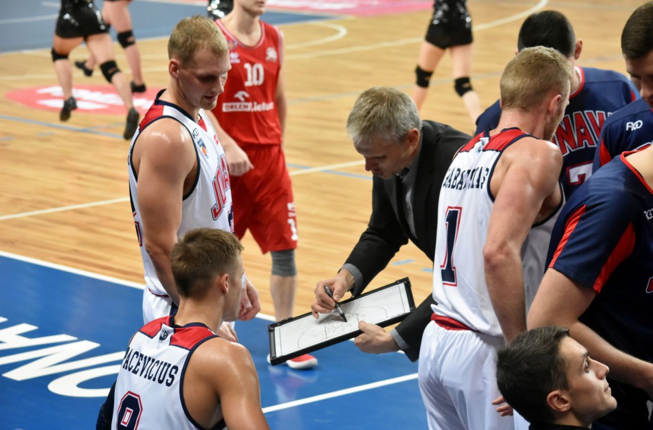 Su Tauragės komanda pasidalino po pergalę