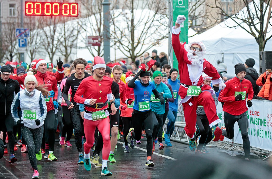 Tarp 3000 "Eurovaistinės Kalėdinio bėgimo" dalyvių - jonaviečių gausa