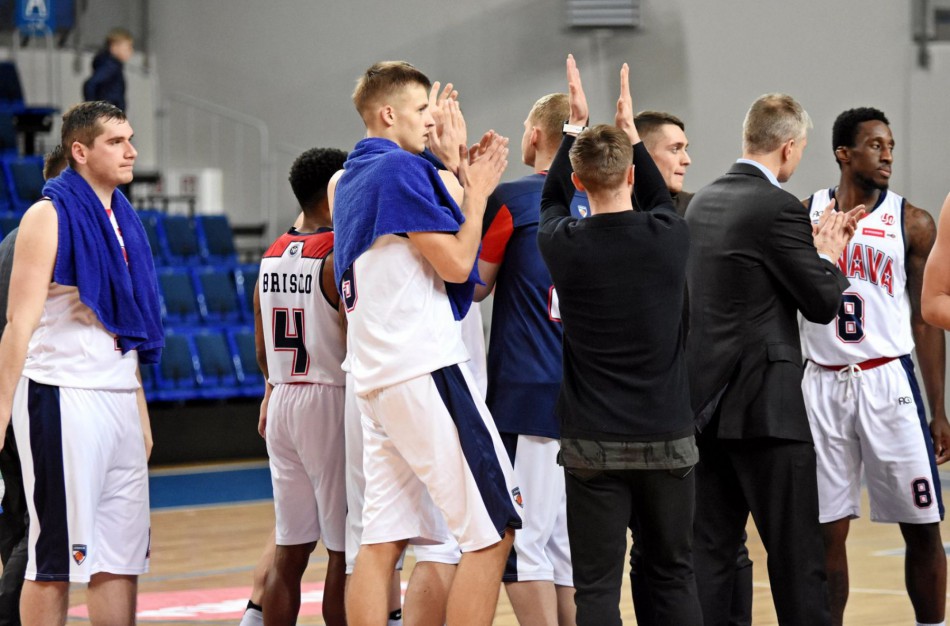 "Jonavos" krepšininkai turėjo pripažinti "Perlo" pranašumą