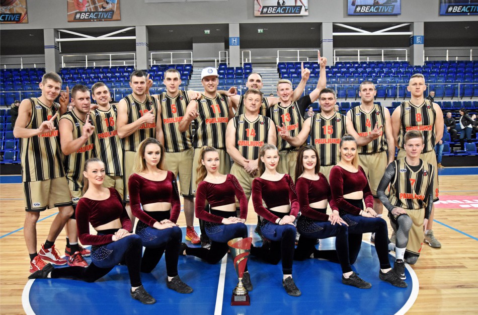 Mero taurės savininkai - "Pauliukai"