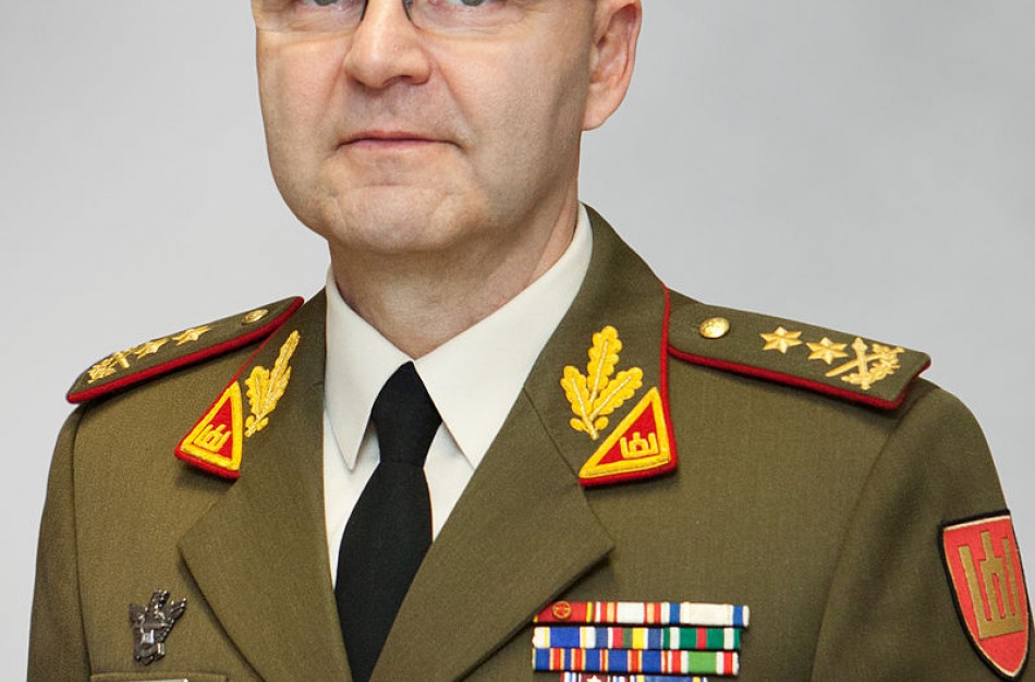 Pagal naujus nuostatus Gynybos štabui vadovauja generolas majoras Vitalijus Vaikšnoras