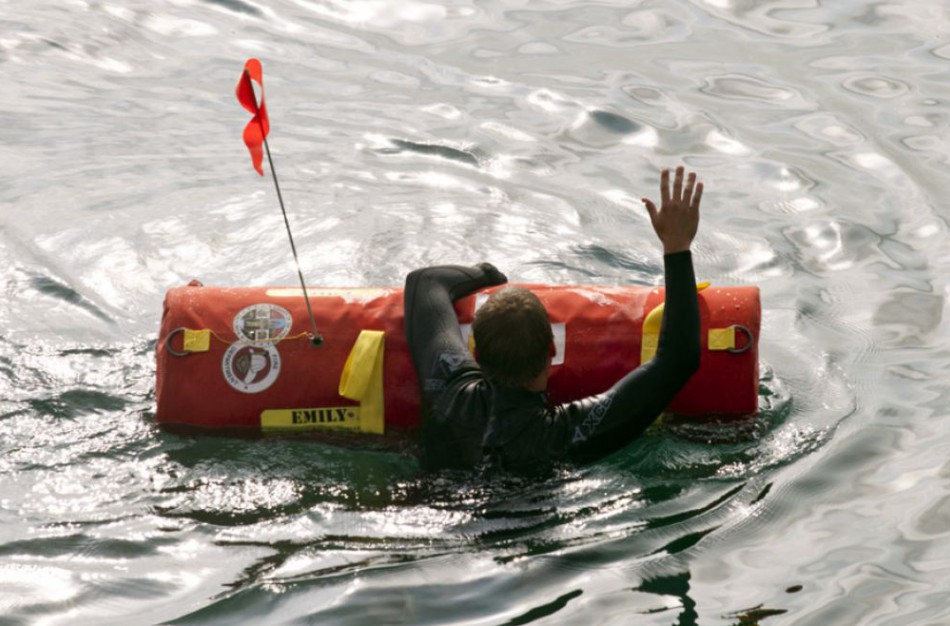Jonaviškiai, vieni pirmųjų Lietuvoje, Neringos paplūdimiui pasiūlė autonominius robotus - gelbėtojus vandenyje
