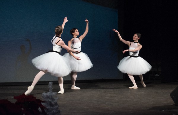 Šventinis vakaras "Jau Naujieji" - bendrovės "Jonavos paslaugos" darbuotojams