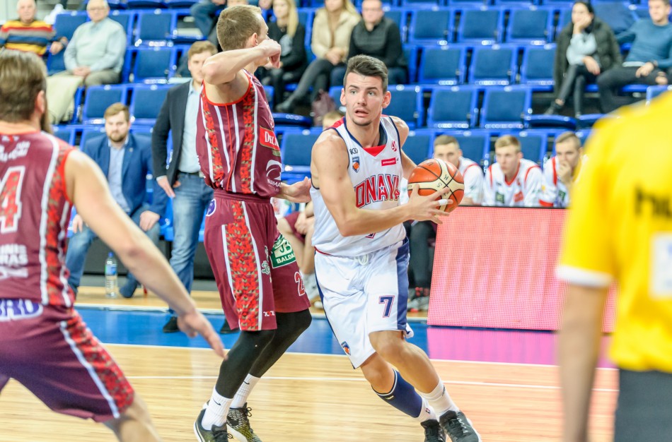 "Jonavos" ekipa abipusiu susitarimu atsisveikino su M. Dieniniu 