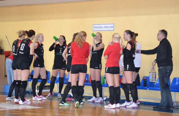 Jonavos „Achema-KKSC“ komanda – Baltijos moterų tinklinio lygos vicečempionė