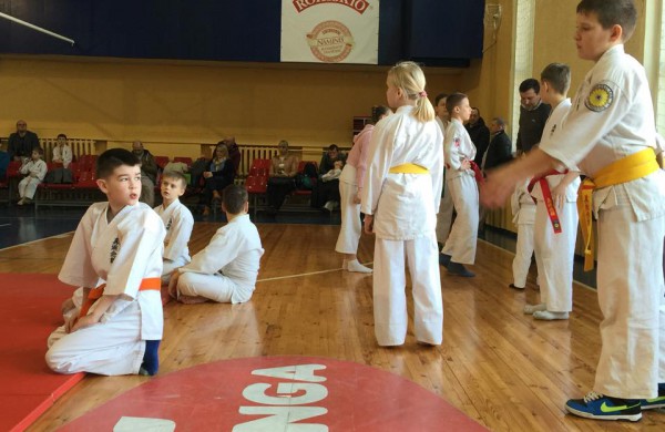 Jonavoje – vaikų karatė kovos