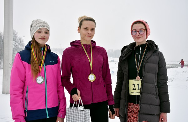 Žiemos bėgimui entuziastai vėl rinkosi Jonavoje