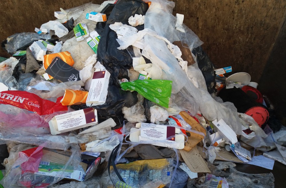 Tikrinta, kaip Jonavos miesto gyventojai rūšiuoja atliekas 