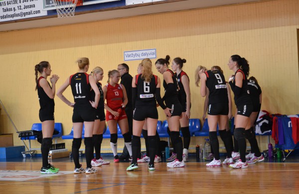 Po penkių setų kovos „Achema-KKSC“ - pusfinalyje