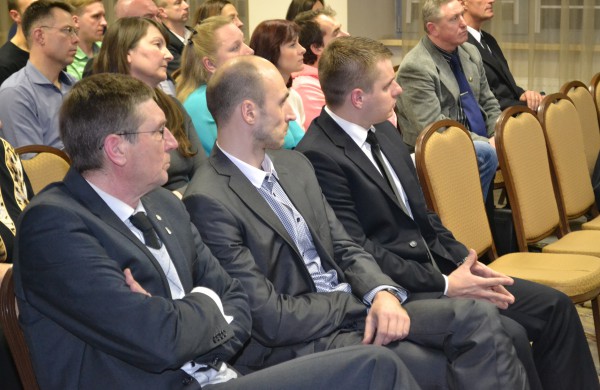 Apdovanoti tinklinio treneriai, žaidėjai, žiniasklaidos atstovai