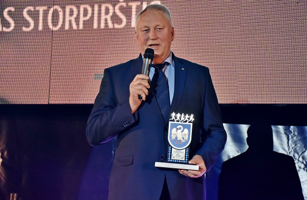 Arenoje įvyko Jonavos sporto apdovanojimai