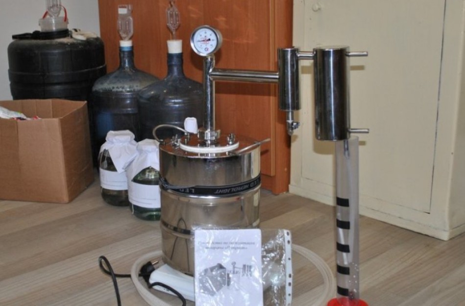 Siūloma leisti ūkininkams gaminti naminę degtinę ir kitus tradicinius gėrimus