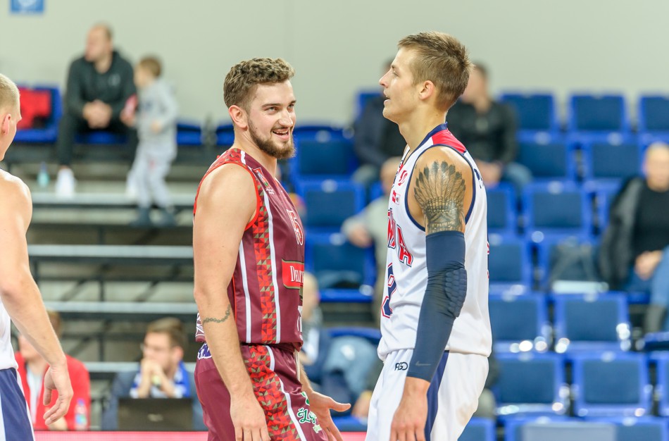 Geriausias sezono rungtynes sužaidę B. Hobbsas ir J. Vazalis vedė „Jonavą“ į pergalę Joniškyje