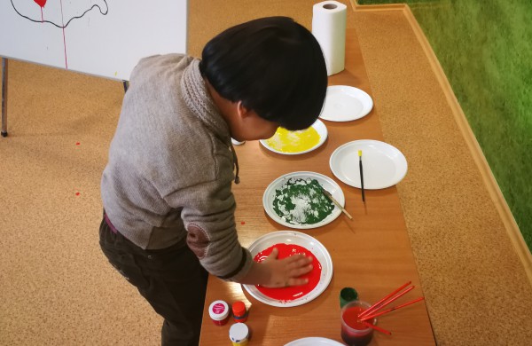 Kaip Lietuvą su gimtadieniu sveikina užsieniečiai?