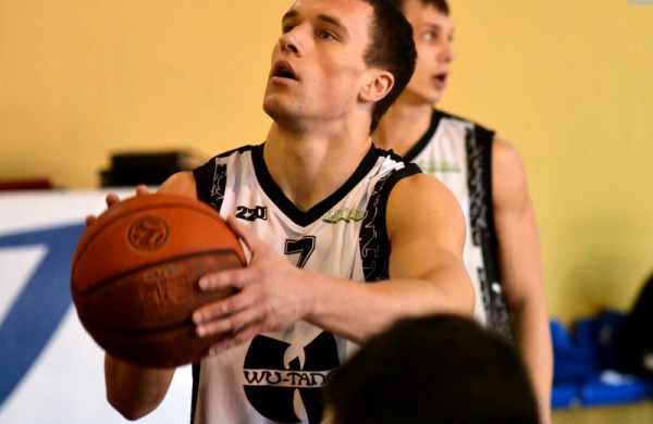 Krepšinio mėgėjų kovos rajone