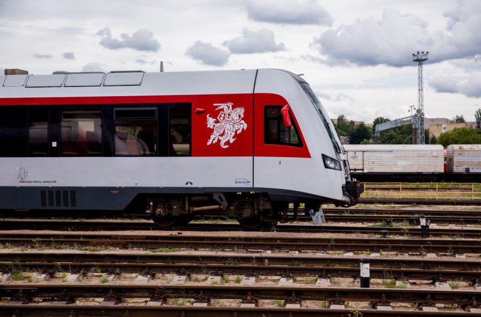 „Lietuvos geležinkelių“ dovana Lietuvai – unikalus Tautiškos giesmės skambesys