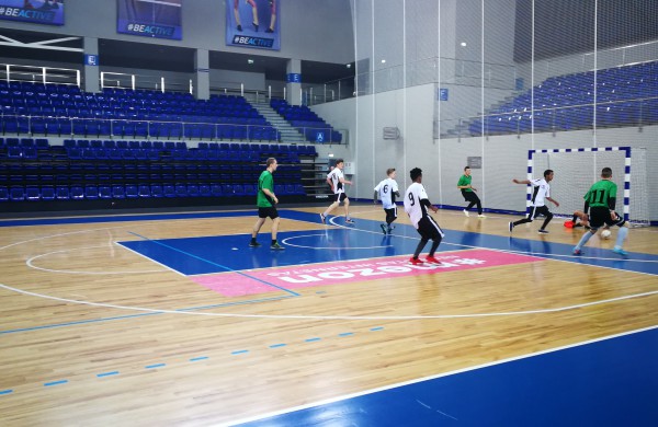 Draugiškas futbolo turnyras Lietuvos šimtmečiui paminėti 