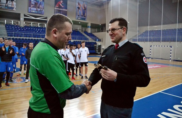 Draugiškas futbolo turnyras Lietuvos šimtmečiui paminėti 