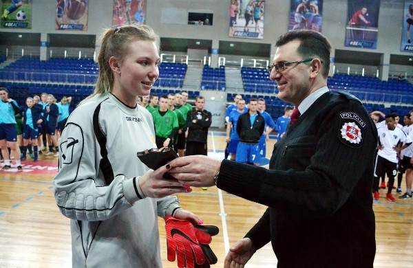 Draugiškas futbolo turnyras Lietuvos šimtmečiui paminėti 