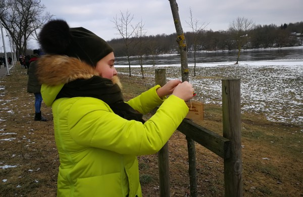 Akcija „Lietuvai linkiu...“ papuošė Jonavos Neries krantinę