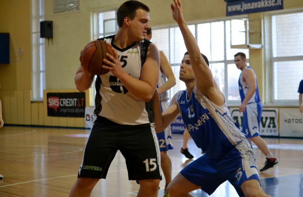 Krepšinio mėgėjų kovos rajone