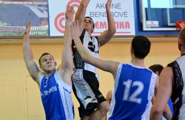 Krepšinio mėgėjų kovos rajone