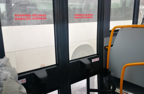 Šiandien pristatyti du nauji autobusai, kurie netrukus riedės Jonavos gatvėmis