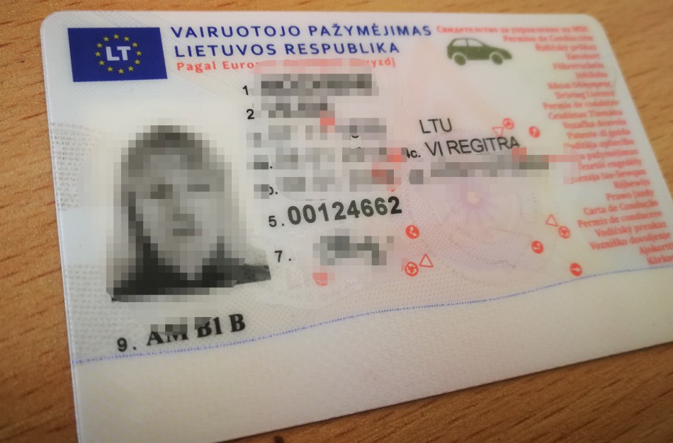 „Regitra“ įspėja apie sukčius: nepakliūkite į jų pinkles 